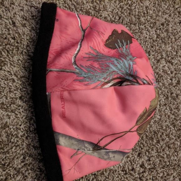 Realtree Hat - Picture 2 of 2
